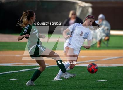 Thumbnail 3 in St. Margaret's vs. Patrick Henry photogallery.