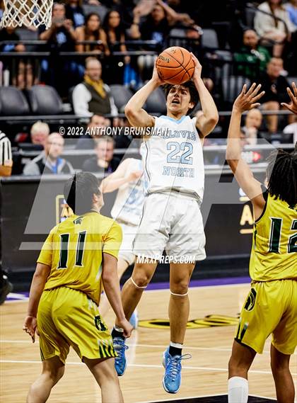 Thumbnail 1 in Damien vs Clovis North (CIF State D1 Final) photogallery.