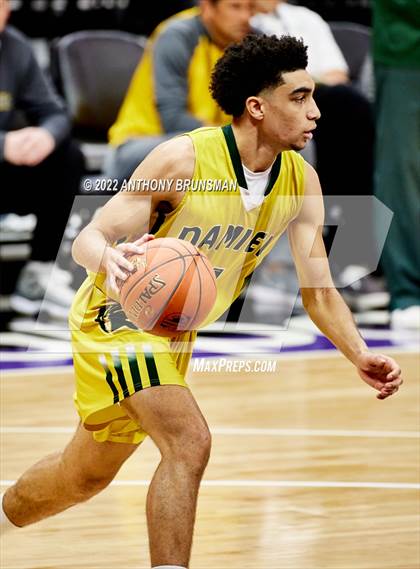 Thumbnail 2 in Damien vs Clovis North (CIF State D1 Final) photogallery.