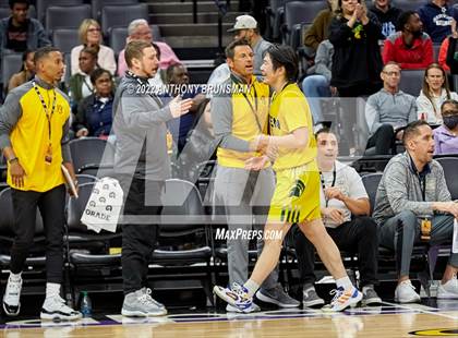 Thumbnail 3 in Damien vs Clovis North (CIF State D1 Final) photogallery.
