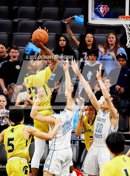 Thumbnail 3 in Damien vs Clovis North (CIF State D1 Final) photogallery.