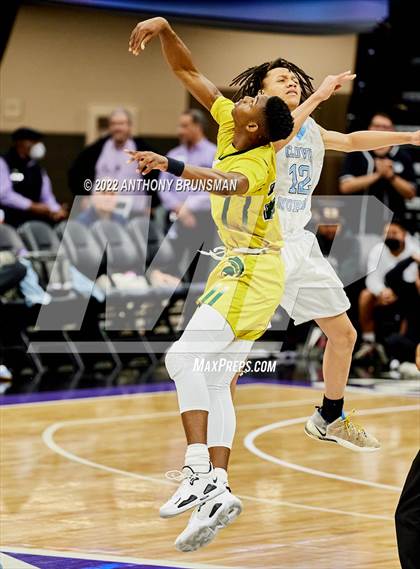 Thumbnail 2 in Damien vs Clovis North (CIF State D1 Final) photogallery.