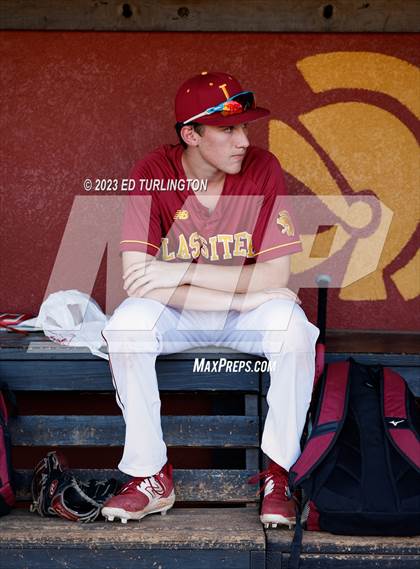 Thumbnail 1 in Kell @ Lassiter photogallery.