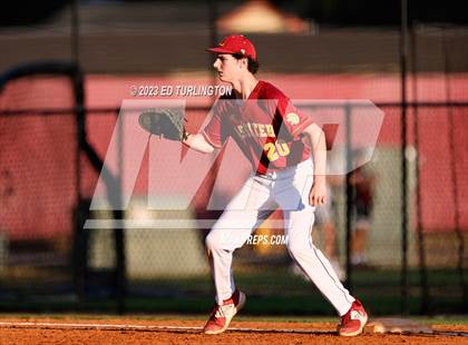 Thumbnail 2 in Kell @ Lassiter photogallery.