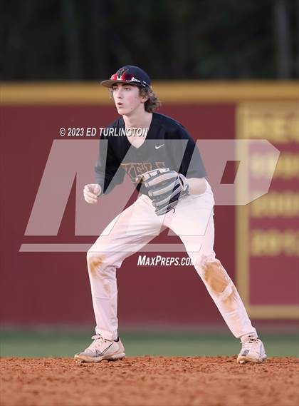 Thumbnail 2 in Kell @ Lassiter photogallery.
