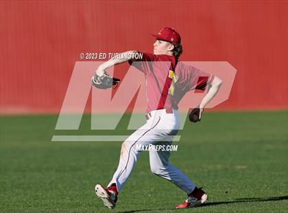 Thumbnail 2 in Kell @ Lassiter photogallery.