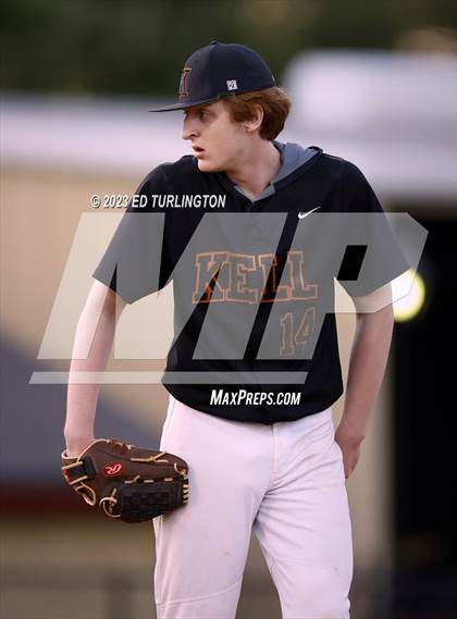 Thumbnail 2 in Kell @ Lassiter photogallery.