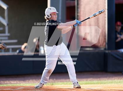 Thumbnail 2 in Kell @ Lassiter photogallery.