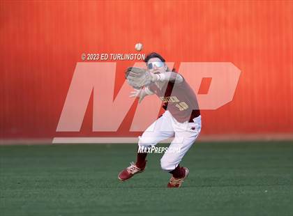Thumbnail 2 in Kell @ Lassiter photogallery.