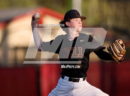 Thumbnail 2 in Kell @ Lassiter photogallery.