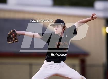 Thumbnail 3 in Kell @ Lassiter photogallery.
