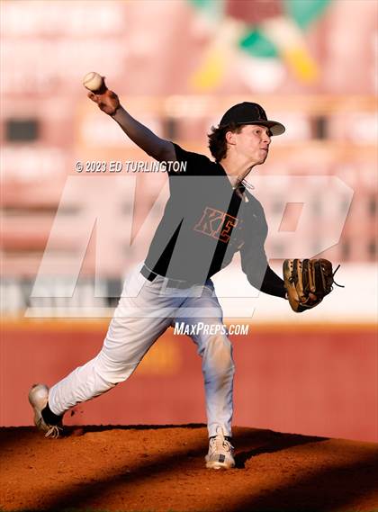 Thumbnail 2 in Kell @ Lassiter photogallery.