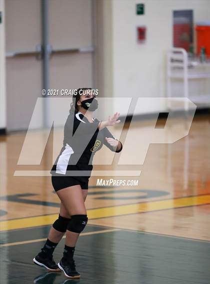 Thumbnail 1 in Charlotte Catholic @ Independence photogallery.