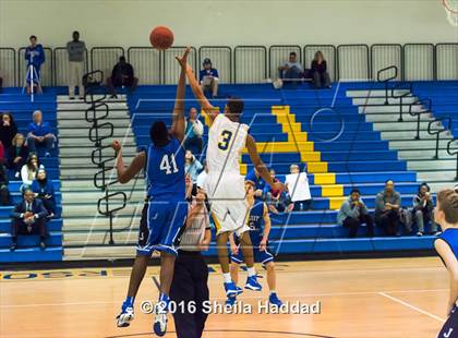 Thumbnail 2 in Jesuit @ Jefferson photogallery.