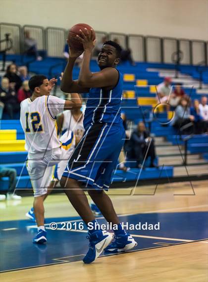 Thumbnail 2 in Jesuit @ Jefferson photogallery.