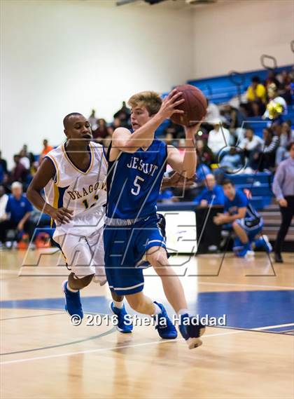 Thumbnail 2 in Jesuit @ Jefferson photogallery.