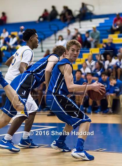 Thumbnail 2 in Jesuit @ Jefferson photogallery.