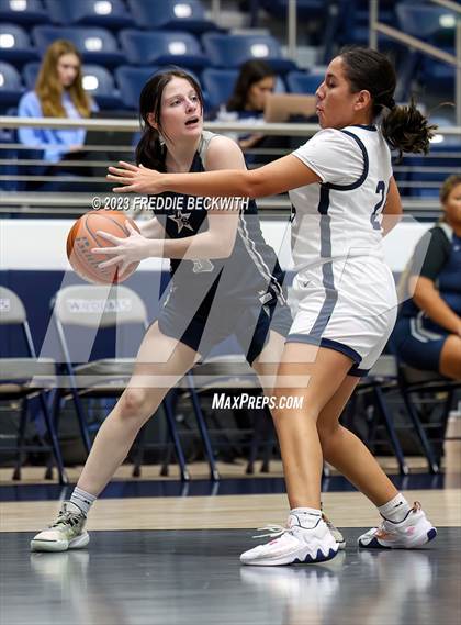Thumbnail 3 in Lone Star @ Walnut Grove photogallery.