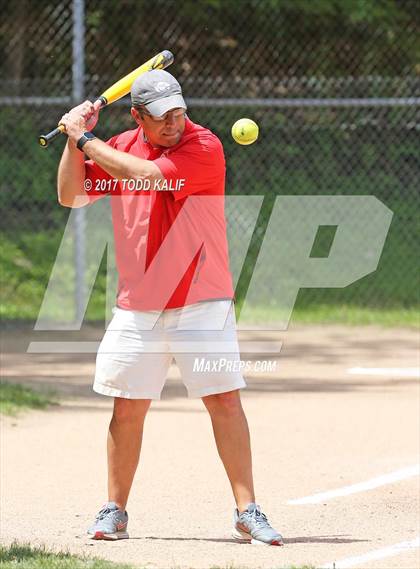 Thumbnail 1 in Norwich Free Academy vs. Trumbull (CIAC Class LL Quarterfinal) photogallery.