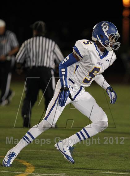 Thumbnail 1 in Charter Oak @ Los Osos photogallery.
