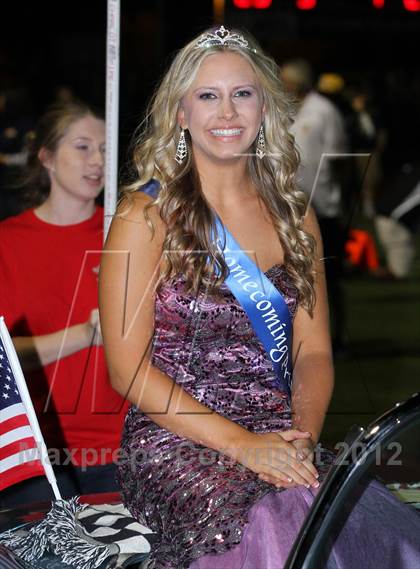 Thumbnail 2 in Charter Oak @ Los Osos photogallery.