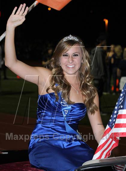 Thumbnail 1 in Charter Oak @ Los Osos photogallery.