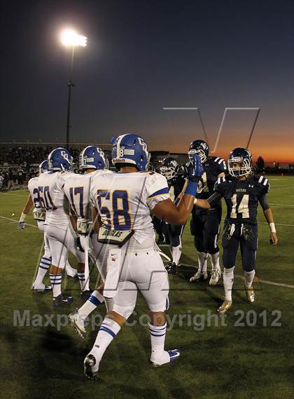 Thumbnail 1 in Charter Oak @ Los Osos photogallery.