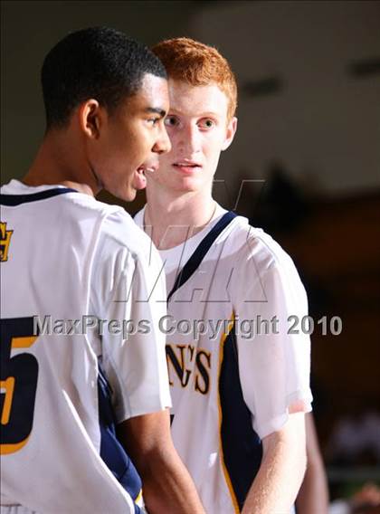 Thumbnail 2 in Campbell Hall vs. Newark Memorial (California Classic) photogallery.