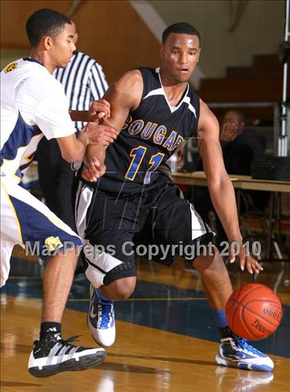 Thumbnail 1 in Campbell Hall vs. Newark Memorial (California Classic) photogallery.