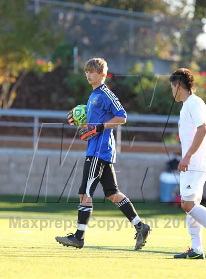 Thumbnail 1 in Central Valley vs. River Valley (CIF SJS D3 Final) photogallery.