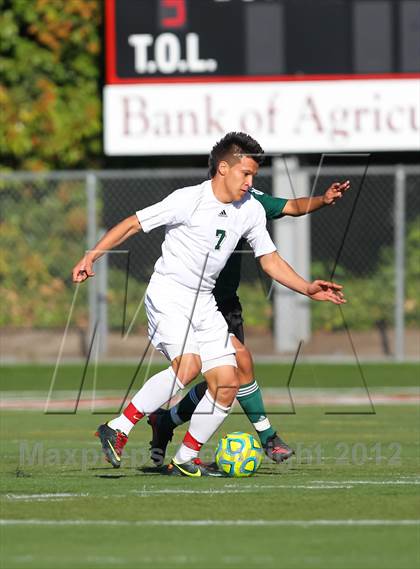 Thumbnail 2 in Central Valley vs. River Valley (CIF SJS D3 Final) photogallery.