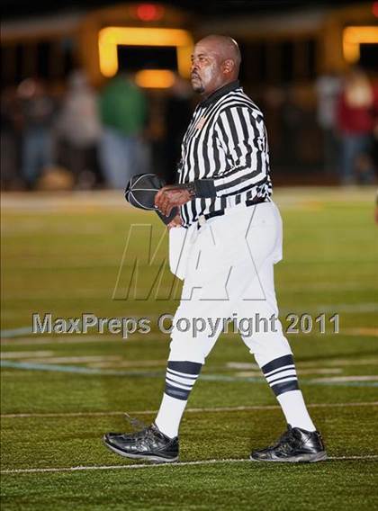 Thumbnail 2 in West Covina vs. Bonita (CIF SS Southeast Division Final) photogallery.