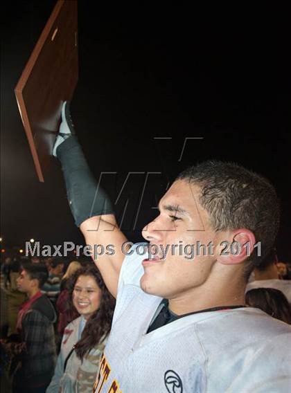Thumbnail 2 in West Covina vs. Bonita (CIF SS Southeast Division Final) photogallery.