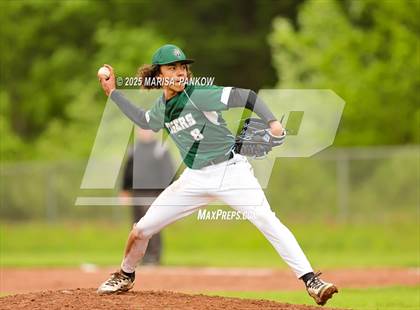 Thumbnail 2 in Bishop Grimes vs Onondaga photogallery.