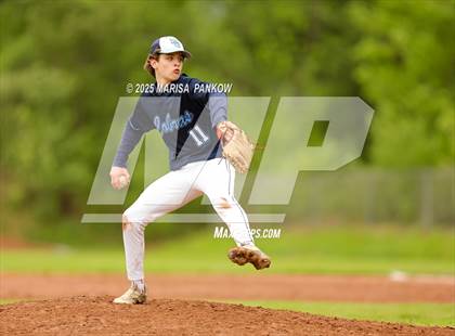Thumbnail 3 in Bishop Grimes vs Onondaga photogallery.