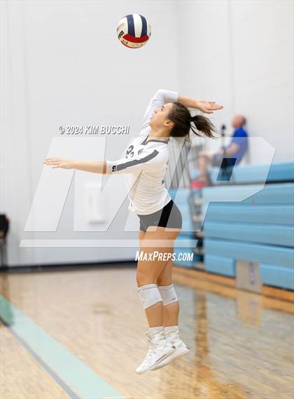 Thumbnail 3 in Bridgeport vs. Martinsburg (Philip Barbour Tournament) photogallery.