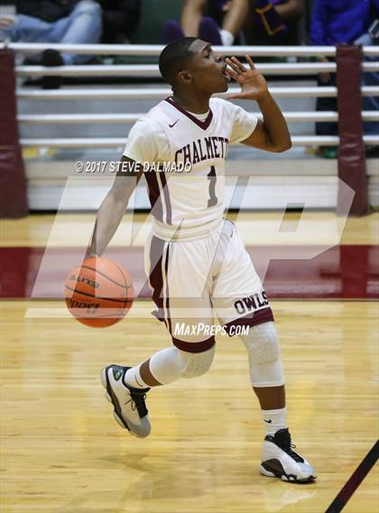 Thumbnail 1 in Landry-Walker vs Chalmette (Allstate Sugar Bowl Classic) photogallery.