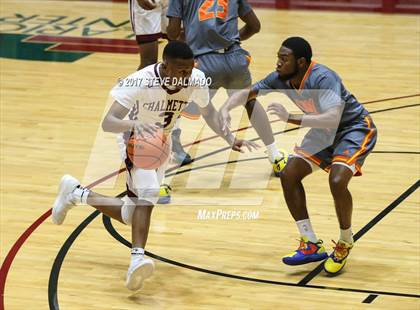 Thumbnail 1 in Landry-Walker vs Chalmette (Allstate Sugar Bowl Classic) photogallery.