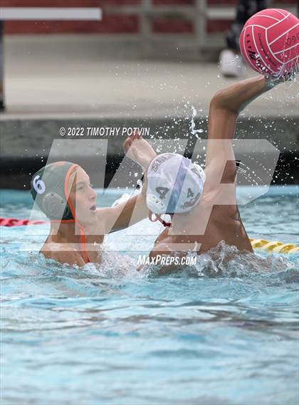 Thumbnail 2 in Poly vs Etiwanda (Don Lugo Classic) photogallery.