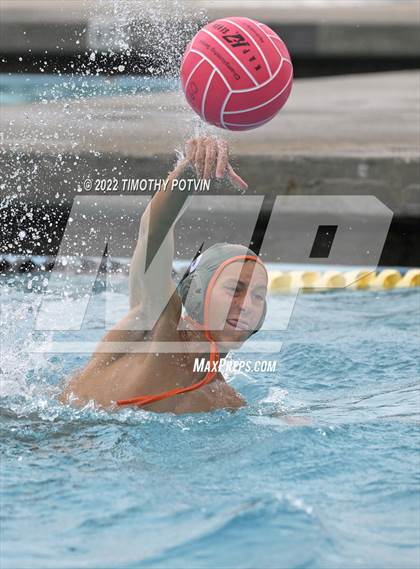 Thumbnail 3 in Poly vs Etiwanda (Don Lugo Classic) photogallery.