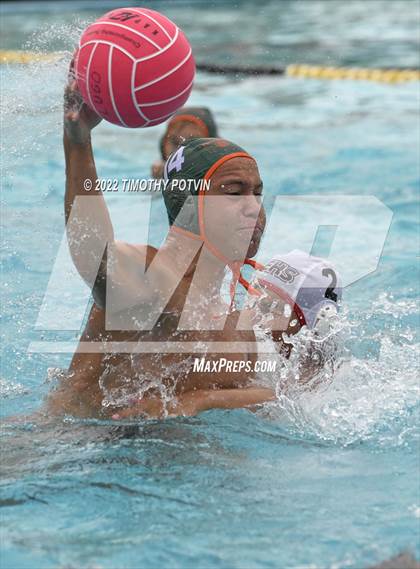 Thumbnail 3 in Poly vs Etiwanda (Don Lugo Classic) photogallery.