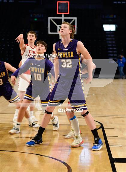 Thumbnail 1 in Yuma vs. Fowler (CHSAA 2A Great 8) photogallery.