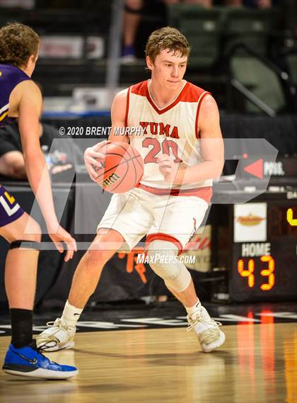 Thumbnail 2 in Yuma vs. Fowler (CHSAA 2A Great 8) photogallery.