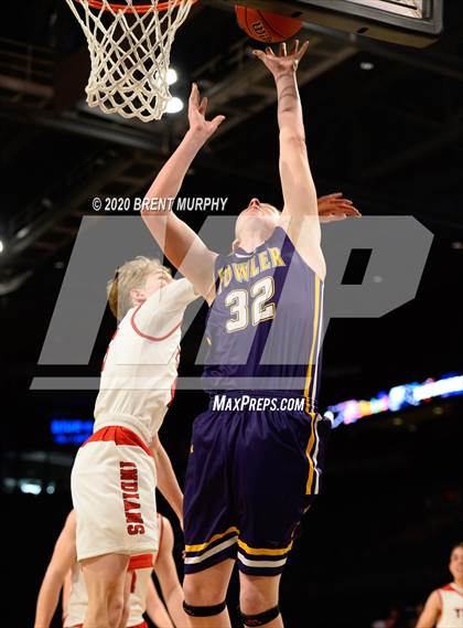 Thumbnail 1 in Yuma vs. Fowler (CHSAA 2A Great 8) photogallery.
