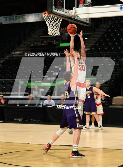 Thumbnail 1 in Yuma vs. Fowler (CHSAA 2A Great 8) photogallery.