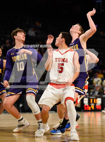 Thumbnail 2 in Yuma vs. Fowler (CHSAA 2A Great 8) photogallery.