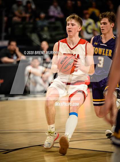 Thumbnail 1 in Yuma vs. Fowler (CHSAA 2A Great 8) photogallery.