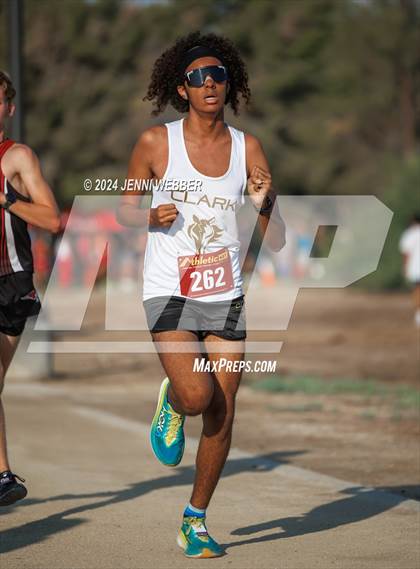 Thumbnail 2 in Larry Burgess Las Vegas Invitational (Varsity Boys A) photogallery.