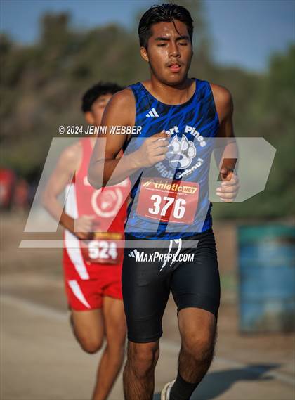 Thumbnail 2 in Larry Burgess Las Vegas Invitational (Varsity Boys A) photogallery.
