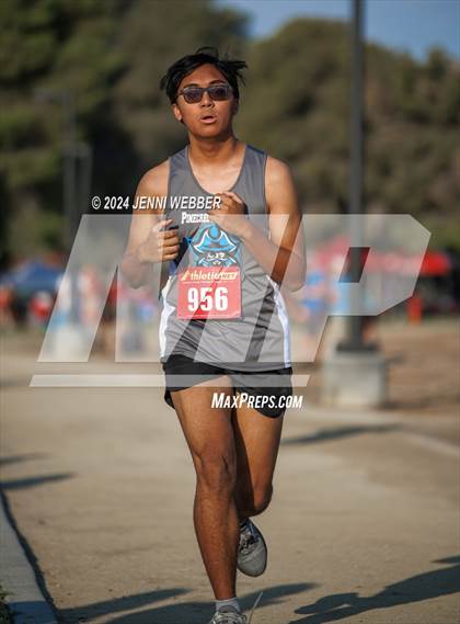 Thumbnail 2 in Larry Burgess Las Vegas Invitational (Varsity Boys A) photogallery.